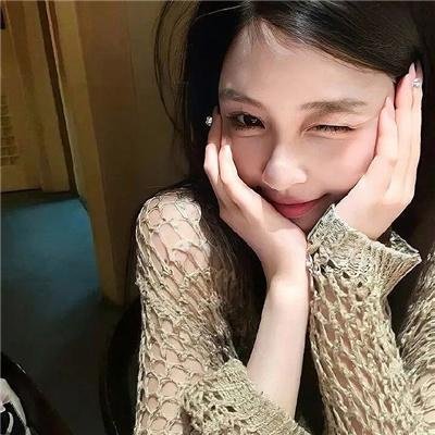 明天、我会成为谁的女友
